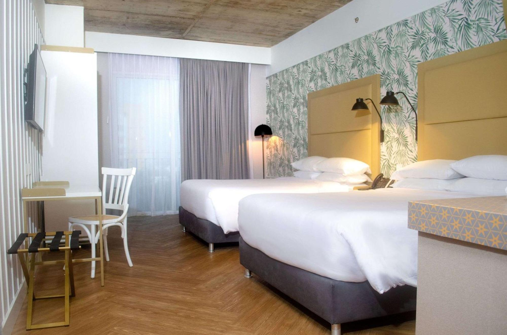 Отель Faranda Collection Barranquilla, A Member Of Radisson Individuals Барранкилья Экстерьер фото A room at the hotel